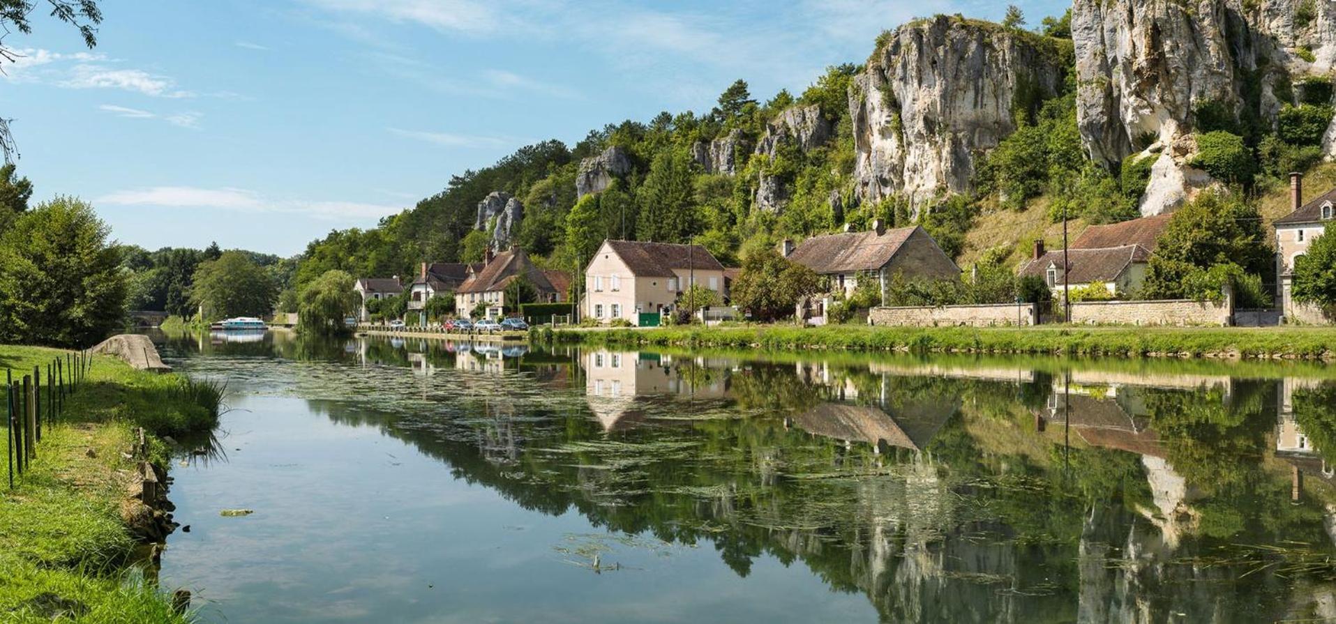 Meuble De Tourisme La Maison D'Orgy Chevannes  Екстериор снимка